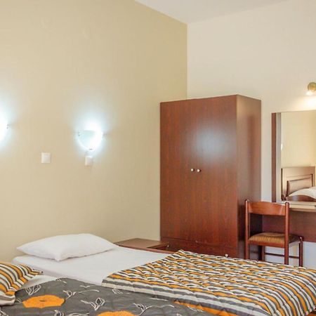 Delfini Hotel سكالا بوتامياس المظهر الخارجي الصورة