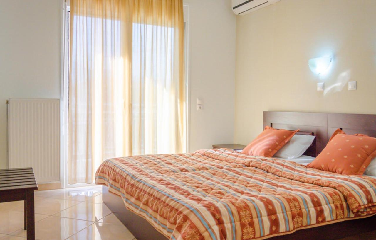Delfini Hotel سكالا بوتامياس المظهر الخارجي الصورة