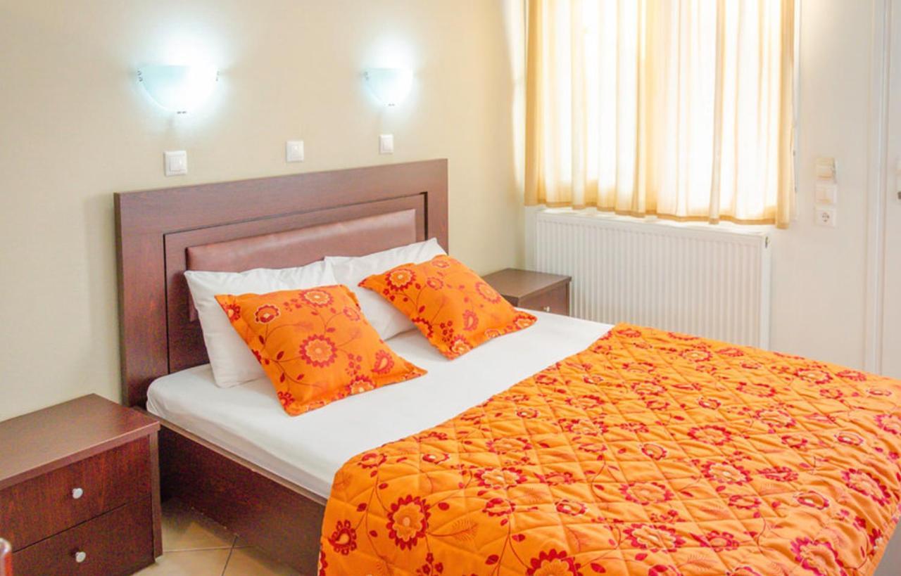 Delfini Hotel سكالا بوتامياس المظهر الخارجي الصورة