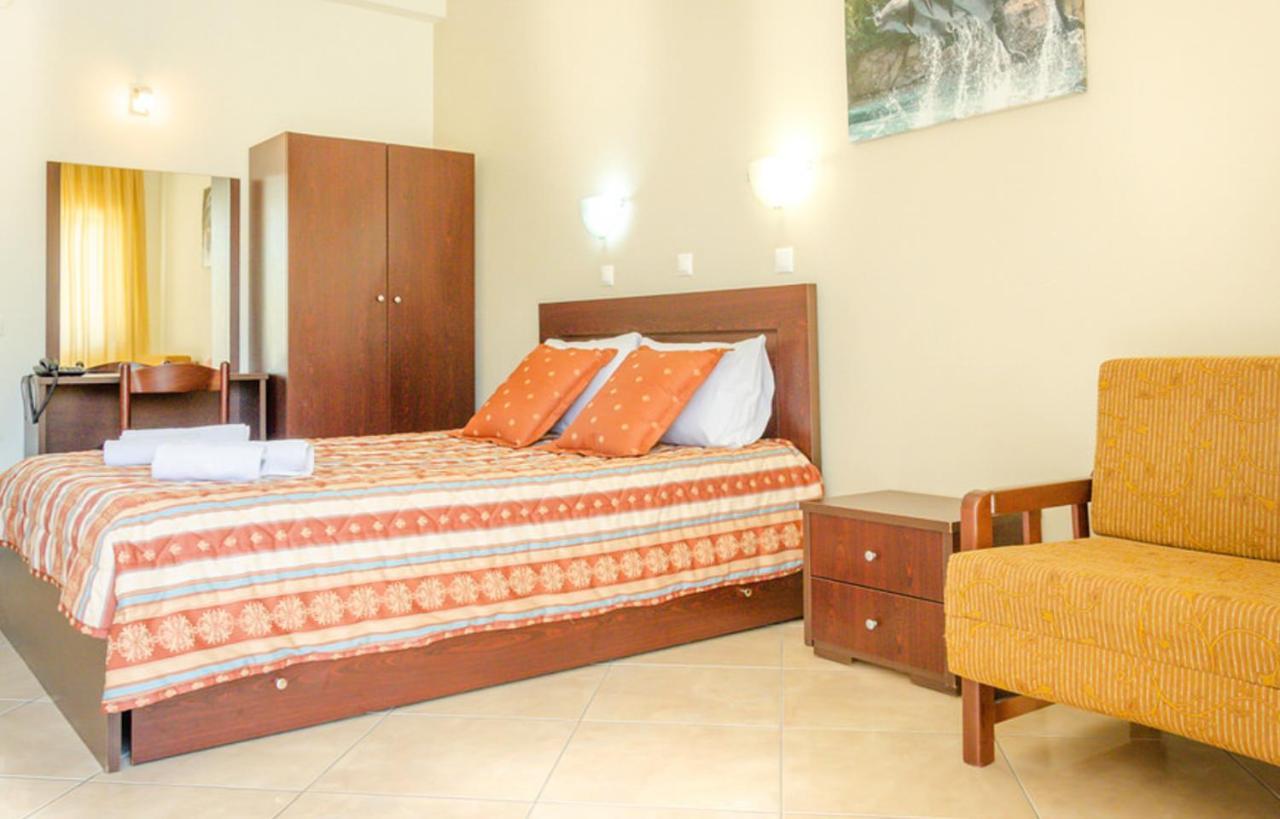Delfini Hotel سكالا بوتامياس المظهر الخارجي الصورة