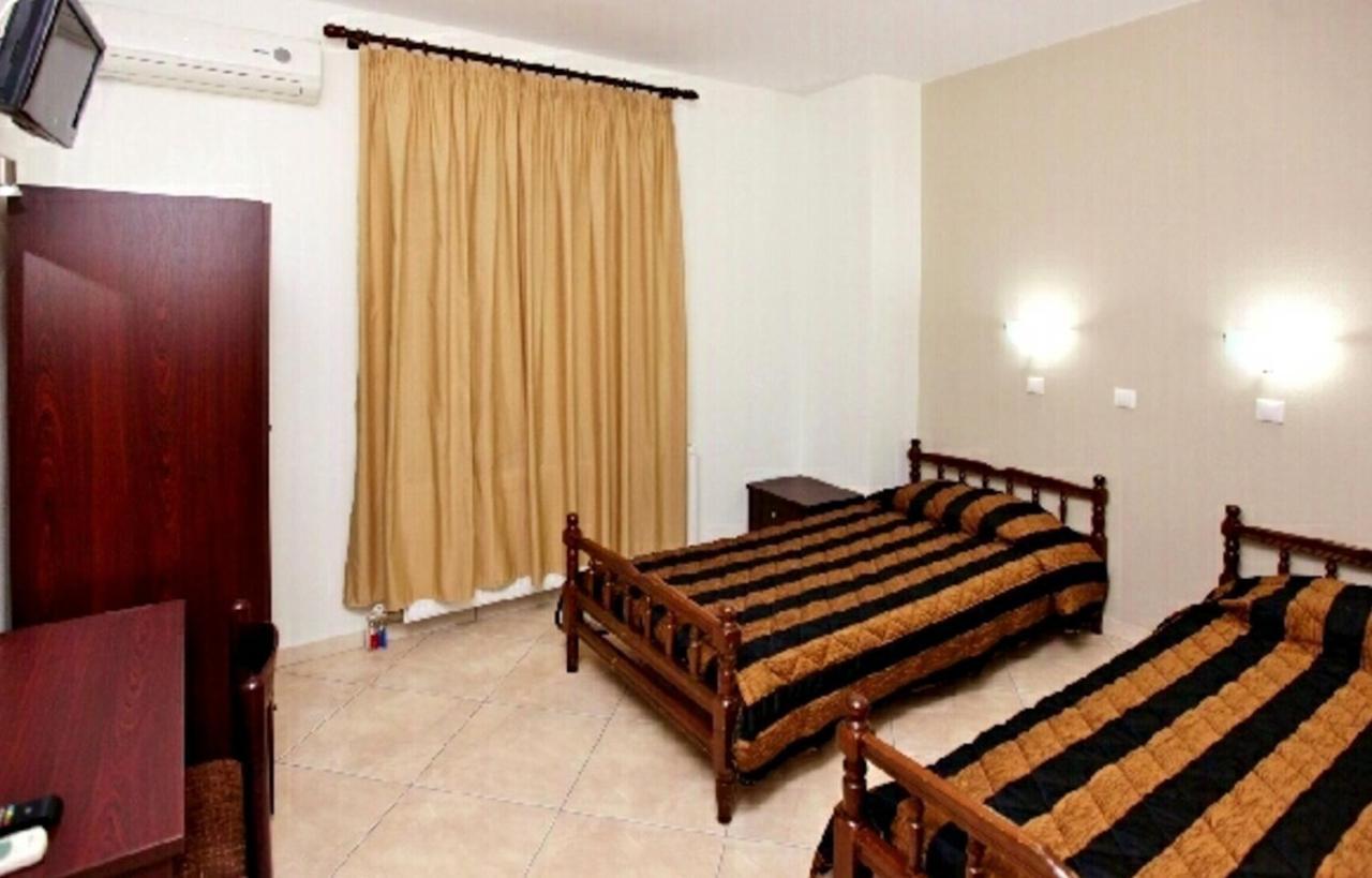 Delfini Hotel سكالا بوتامياس المظهر الخارجي الصورة